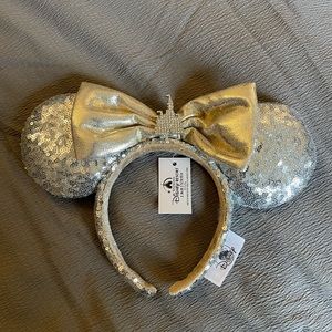 NWT Authentic Disney Parks Ears